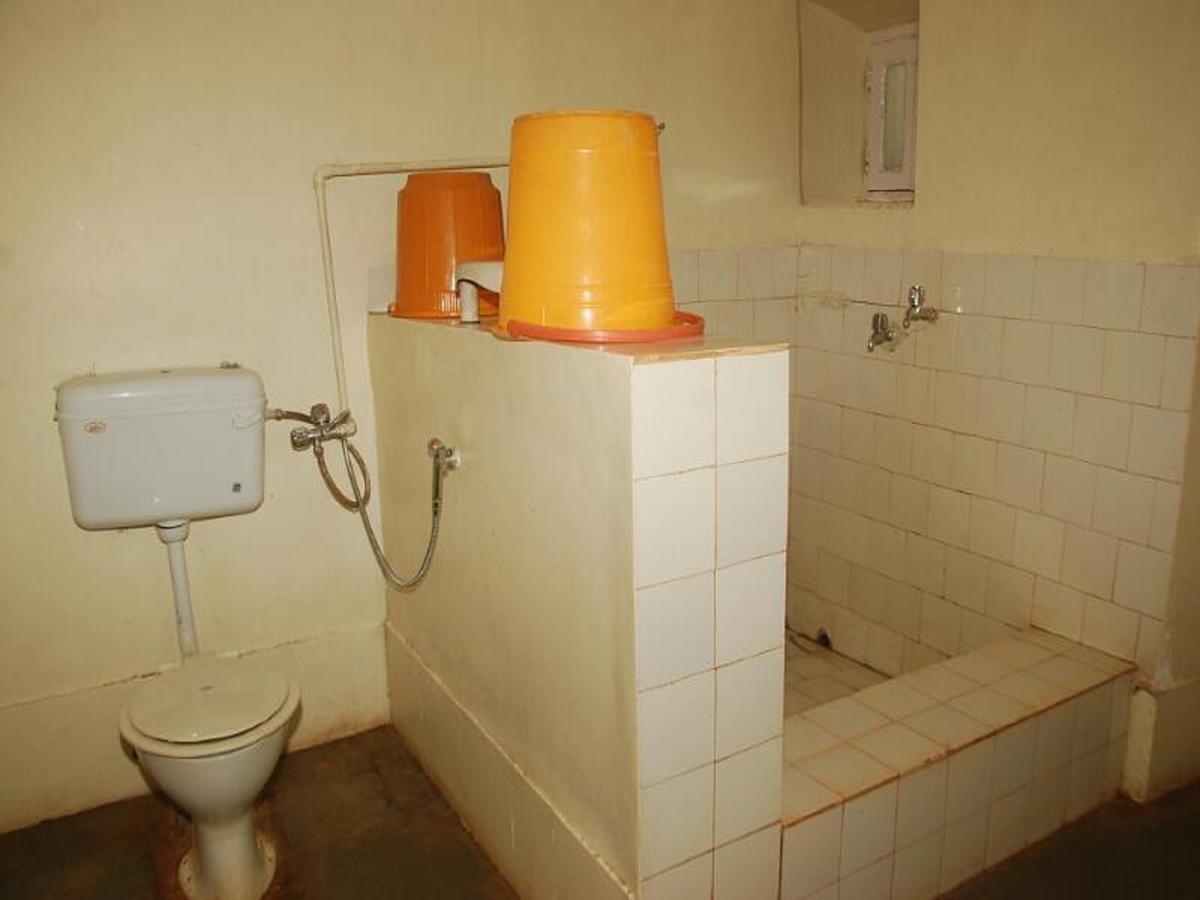 Cecil Hotel Matheran Esterno foto